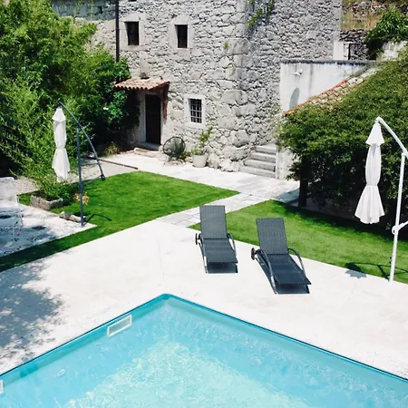 Villa Trohi Homes - Soulful Istrian Hideaway