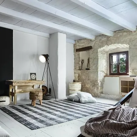 Villa Trohi Homes - Soulful Istrian Hideaway Susnjevica