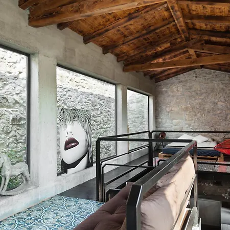 Trohi Homes - Soulful Istrian Hideaway *