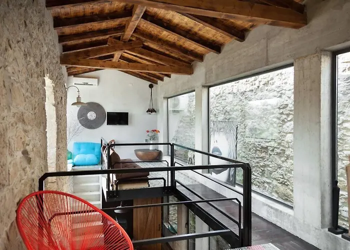 Trohi Homes - Soulful Istrian Hideaway